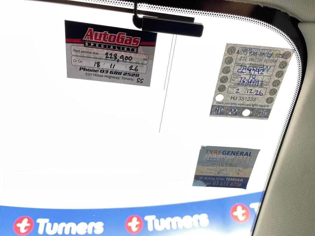 Photo '25' of Mazda Atenza