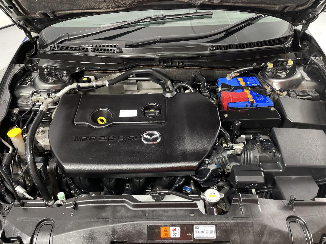 Photo '13' of Mazda Atenza Photo '13' of Mazda Atenza