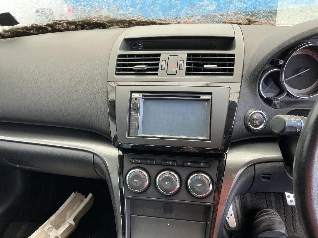 Photo '27' of Mazda Atenza