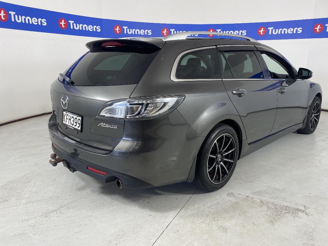 Photo '7' of Mazda Atenza