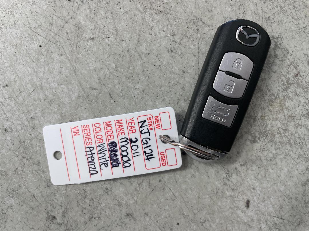 Photo '22' of Mazda Atenza