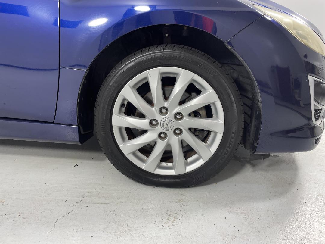 Photo '9' of Mazda Atenza Photo '9' of Mazda Atenza