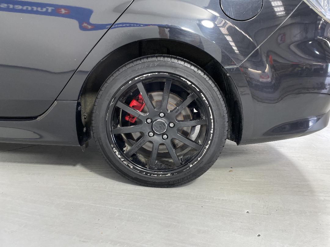 Photo '11' of Mazda Atenza