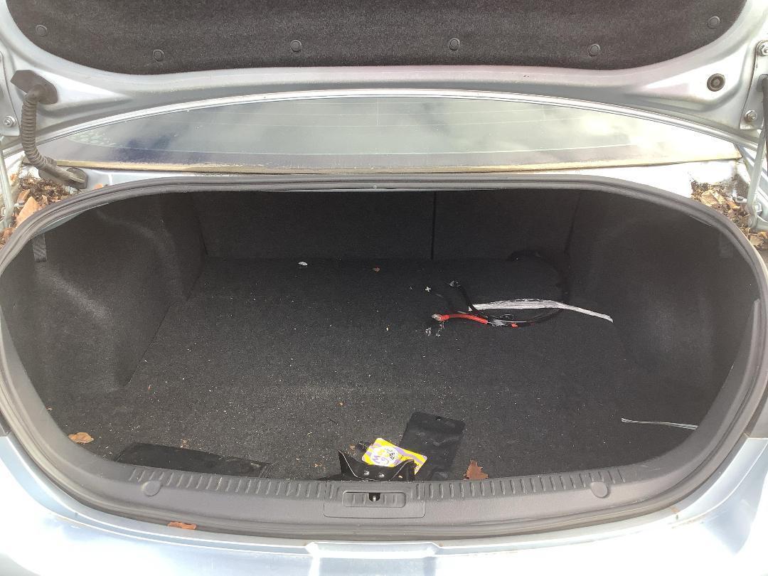 Photo '9' of Mazda Atenza