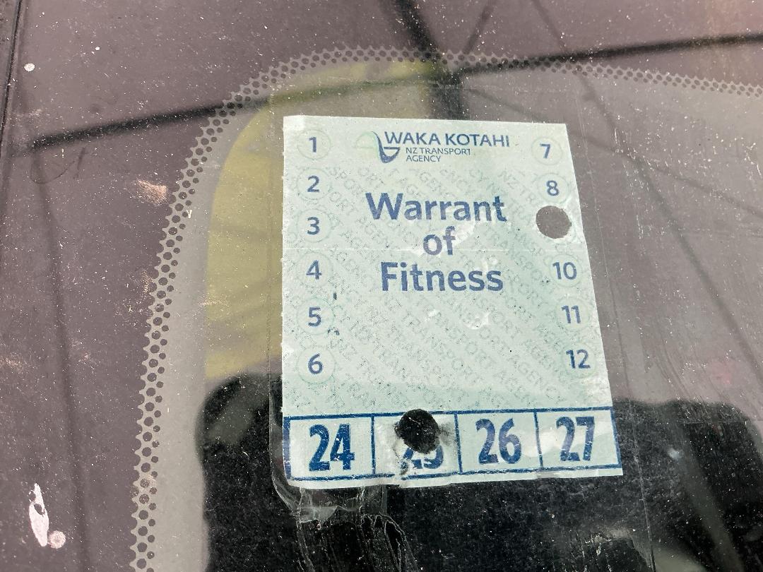 Photo '27' of Mazda Axela