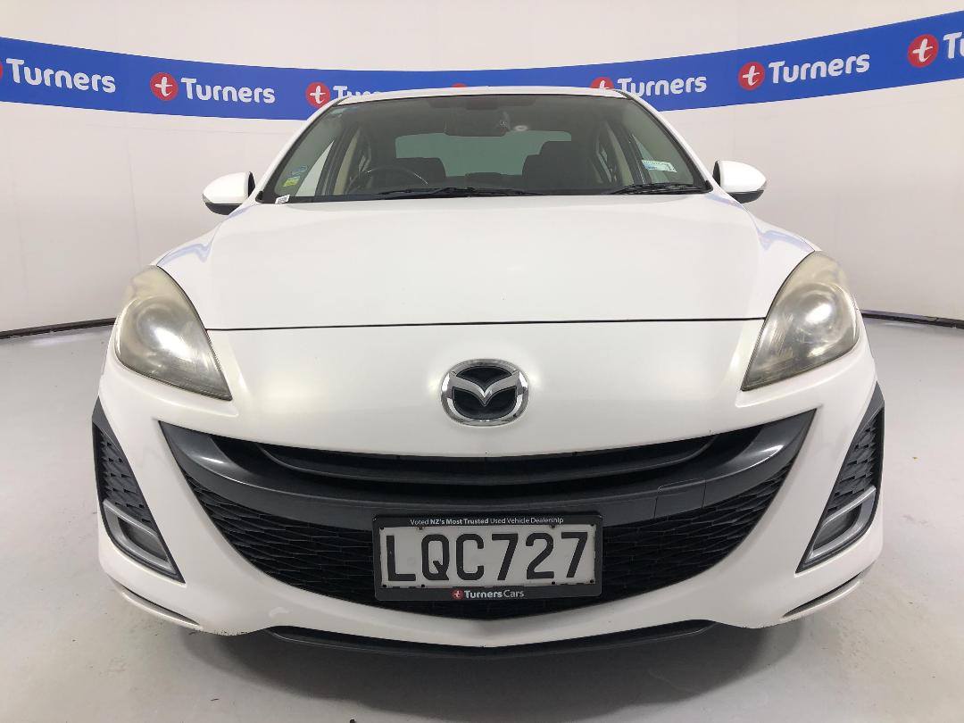 Photo '2' of Mazda Axela