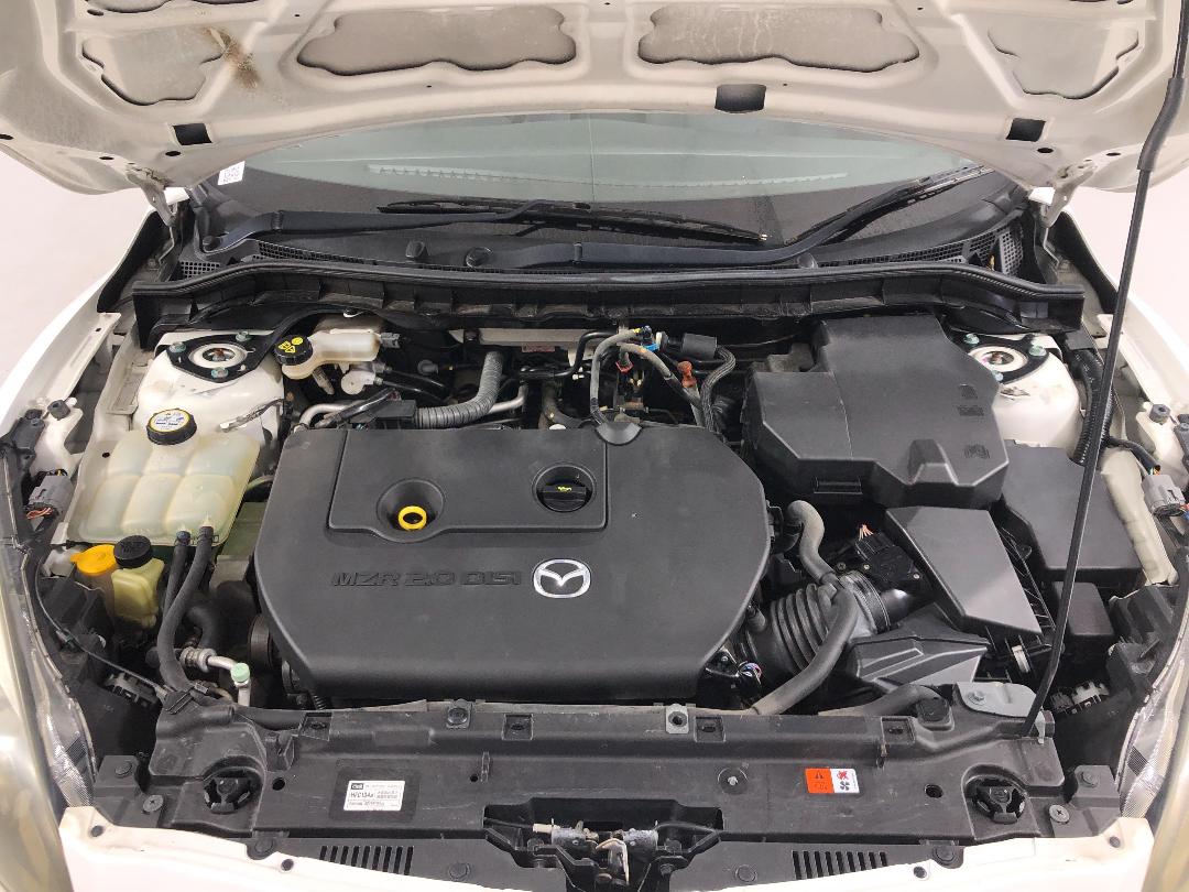 Photo '13' of Mazda Axela