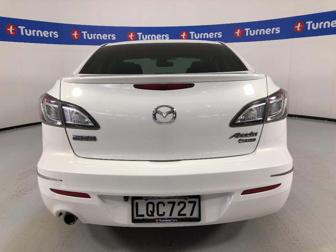 Photo '6' of Mazda Axela