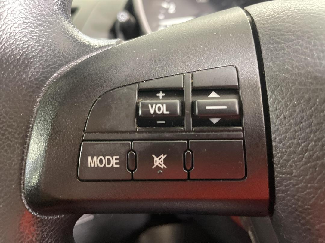 Photo '26' of Mazda Axela Photo '26' of Mazda Axela