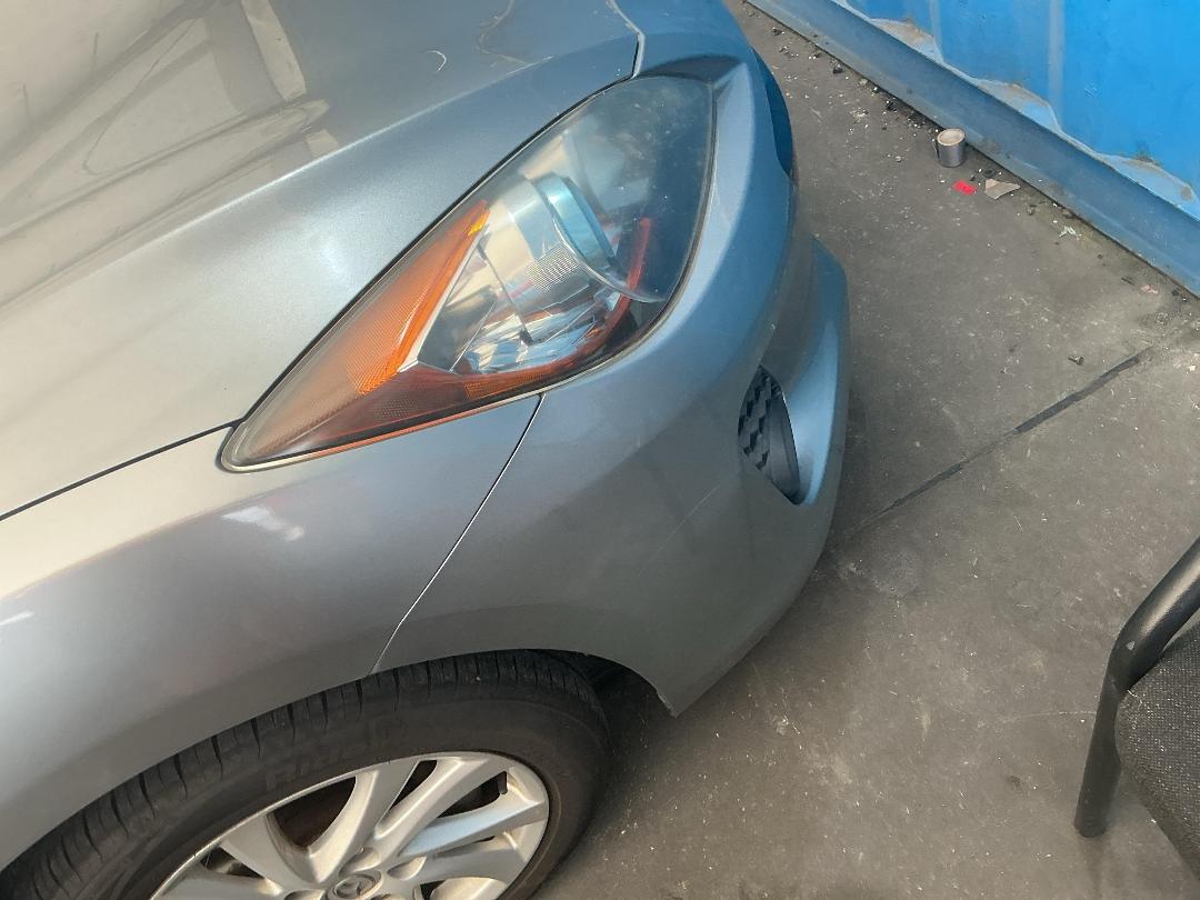 Photo '4' of Mazda Axela Photo '4' of Mazda Axela