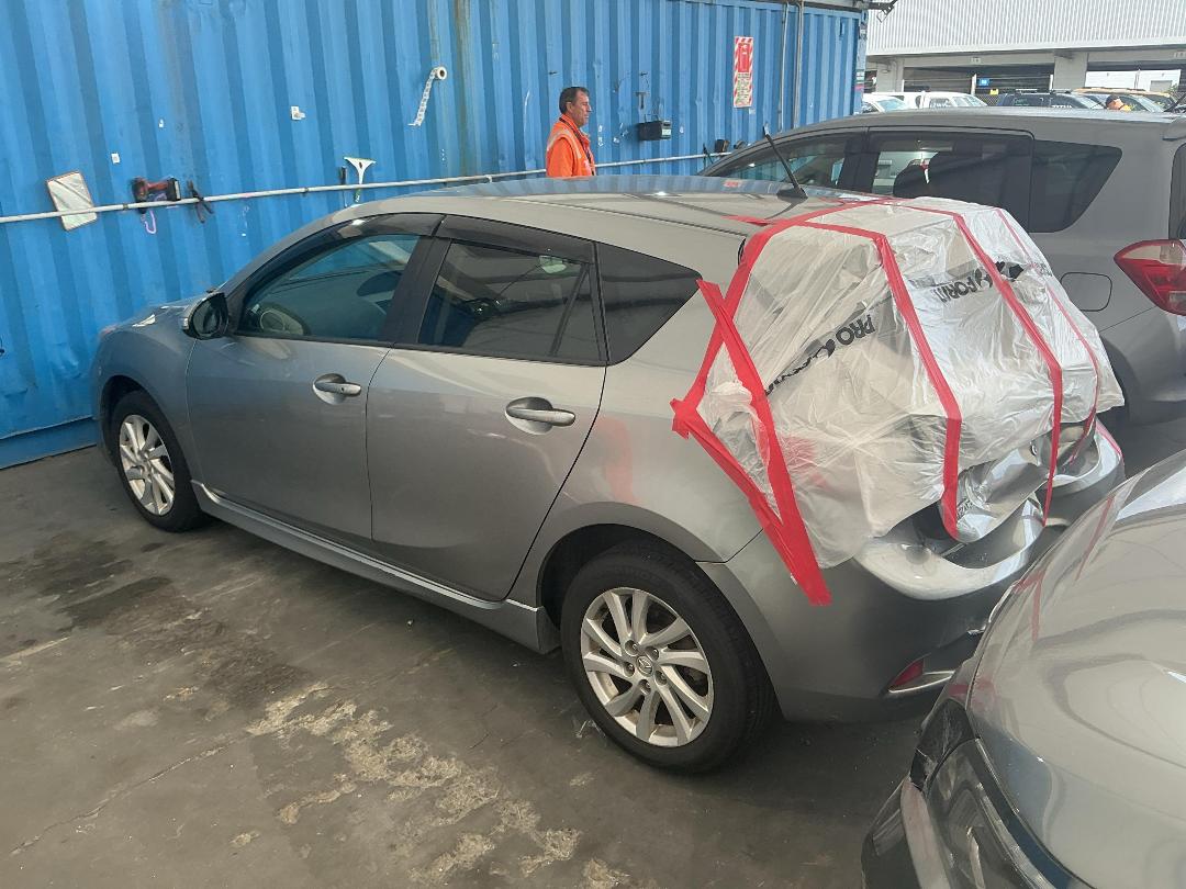 Photo '8' of Mazda Axela Photo '8' of Mazda Axela