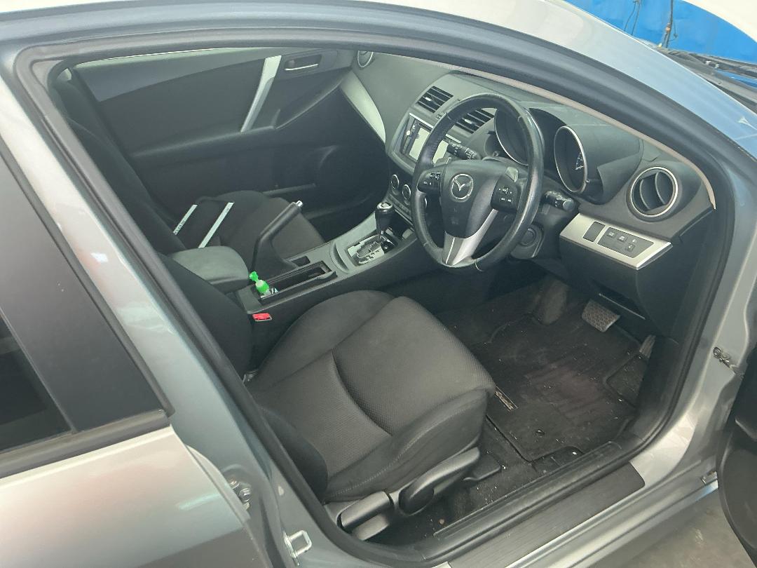 Photo '20' of Mazda Axela Photo '20' of Mazda Axela