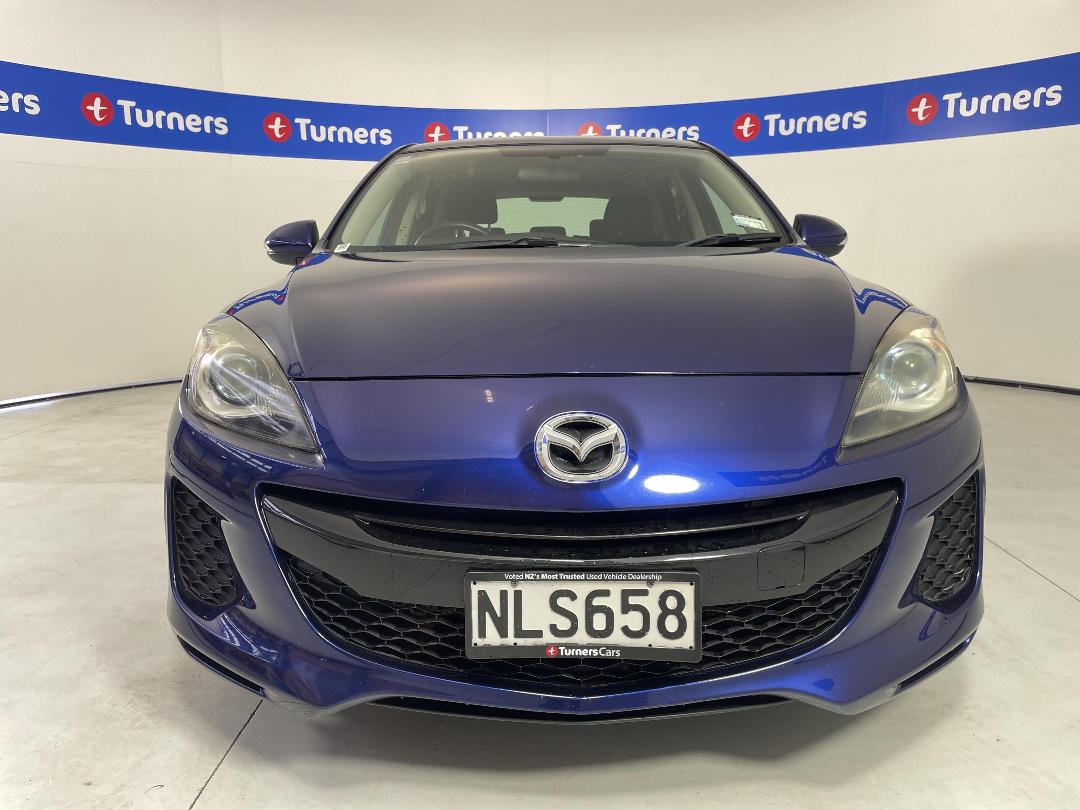 Photo '2' of Mazda Axela