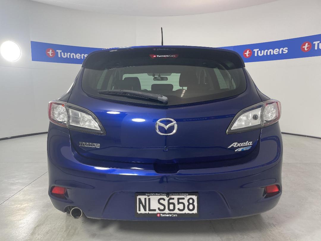 Photo '6' of Mazda Axela