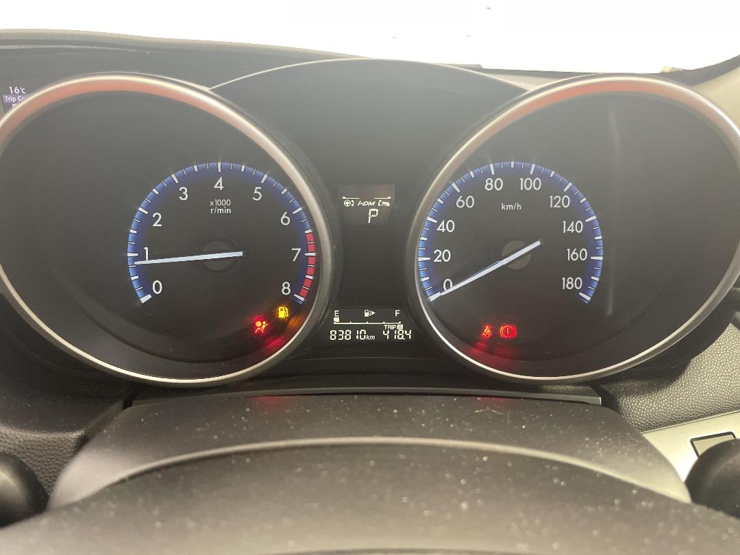 Photo '21' of Mazda Axela