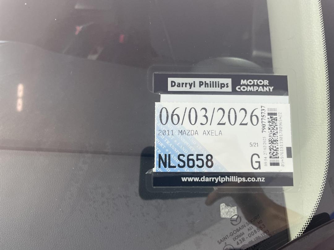 Photo '27' of Mazda Axela