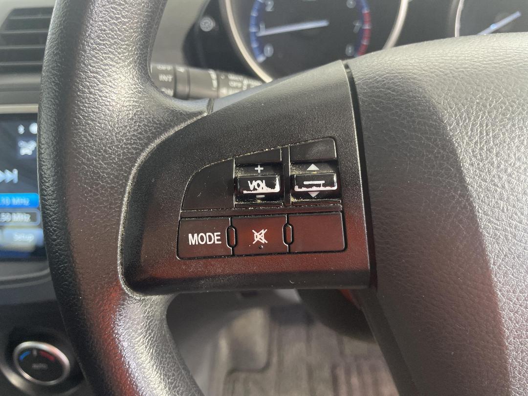 Photo '23' of Mazda Axela