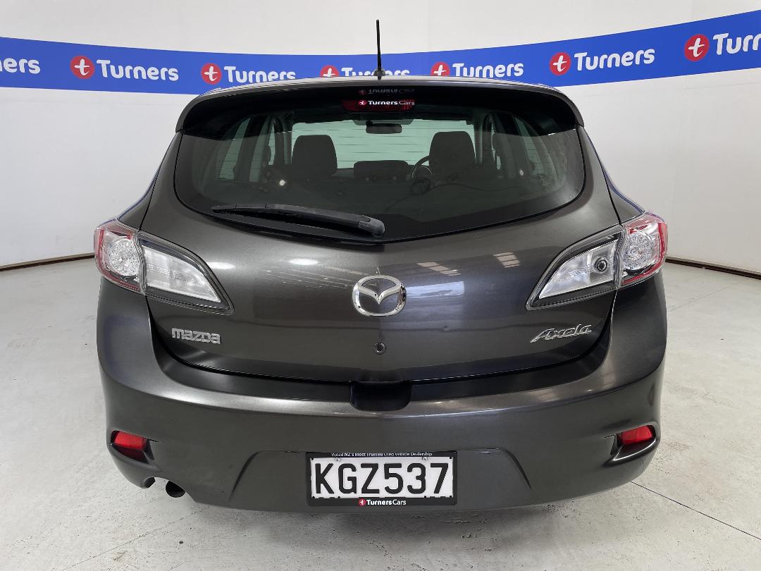 Photo '6' of Mazda Axela