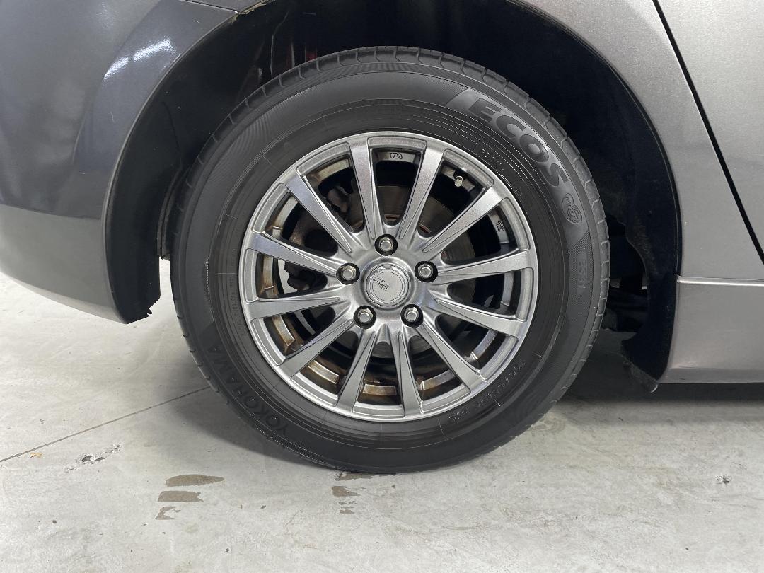 Photo '12' of Mazda Axela