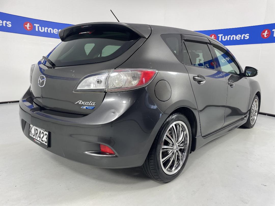 Photo '7' of Mazda Axela