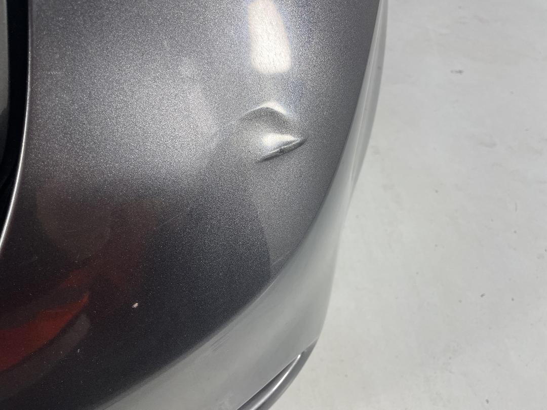 Photo '33' of Mazda Axela