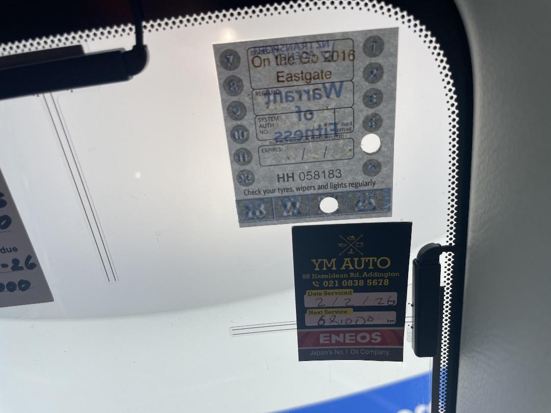 Photo '23' of Mazda Axela