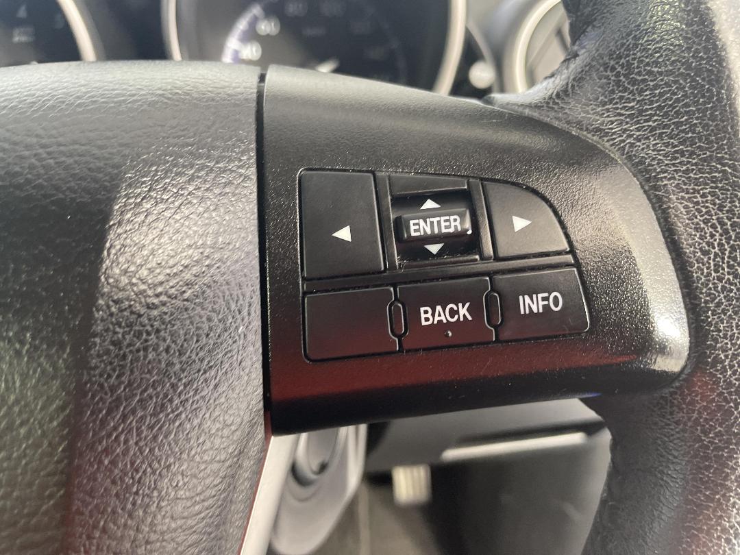 Photo '25' of Mazda Axela