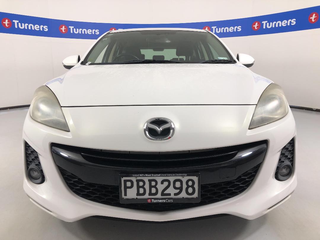 Photo '2' of Mazda Axela