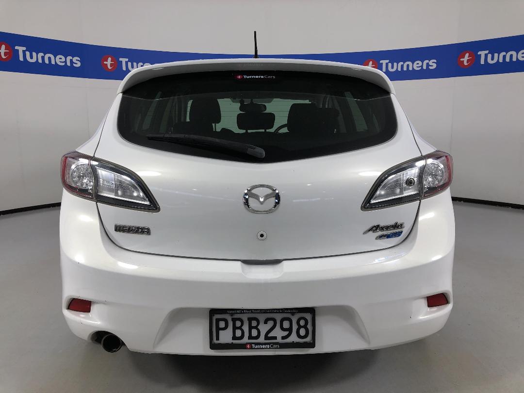 Photo '6' of Mazda Axela