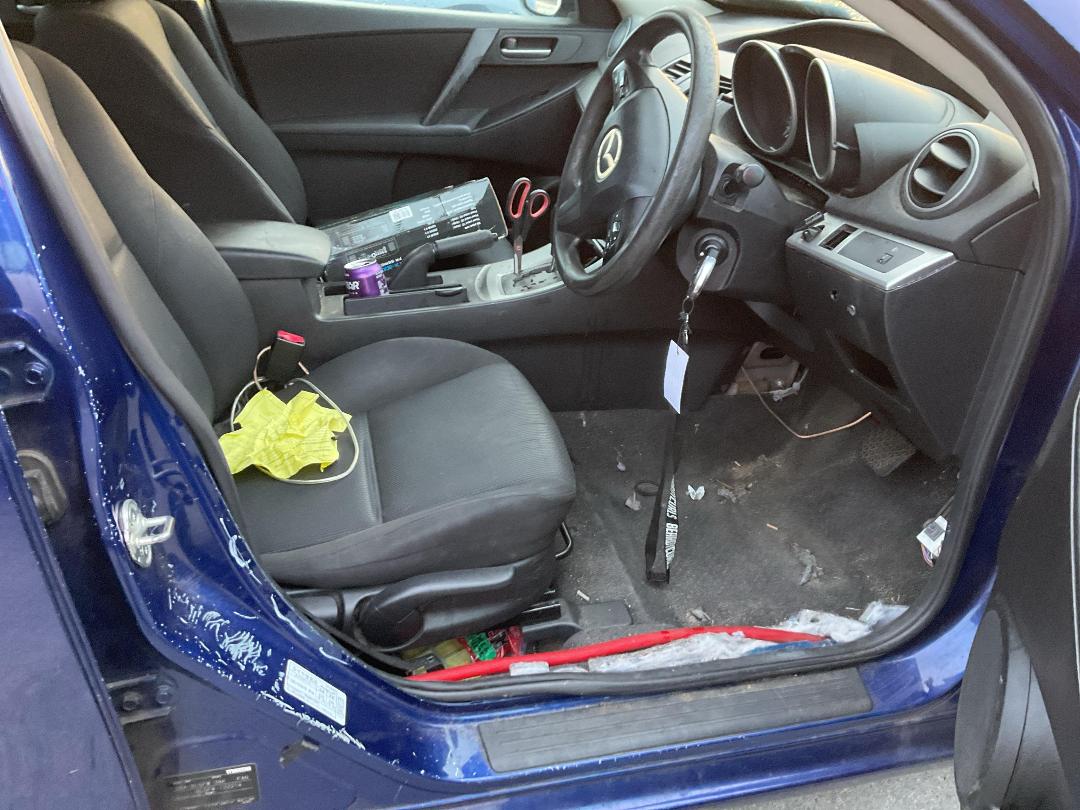 Photo '29' of Mazda Axela