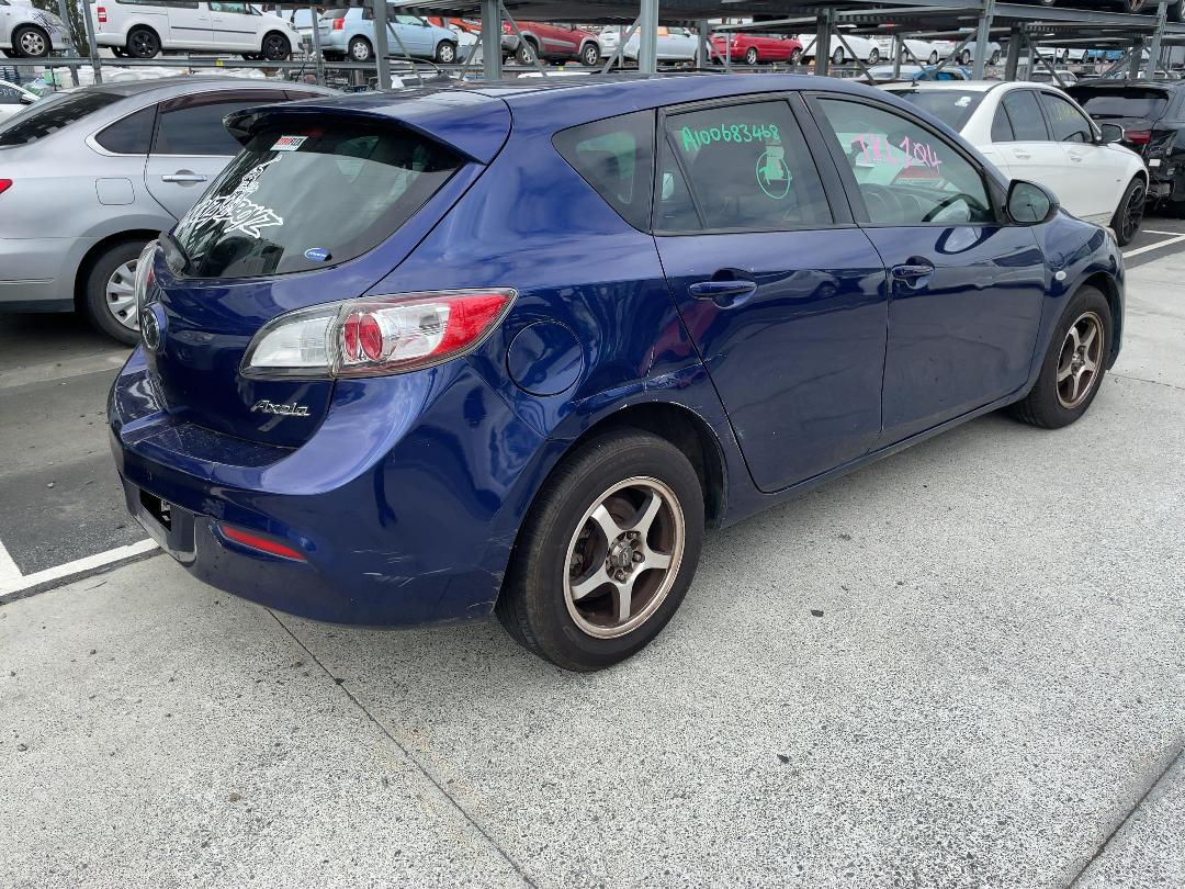 Photo '6' of Mazda Axela