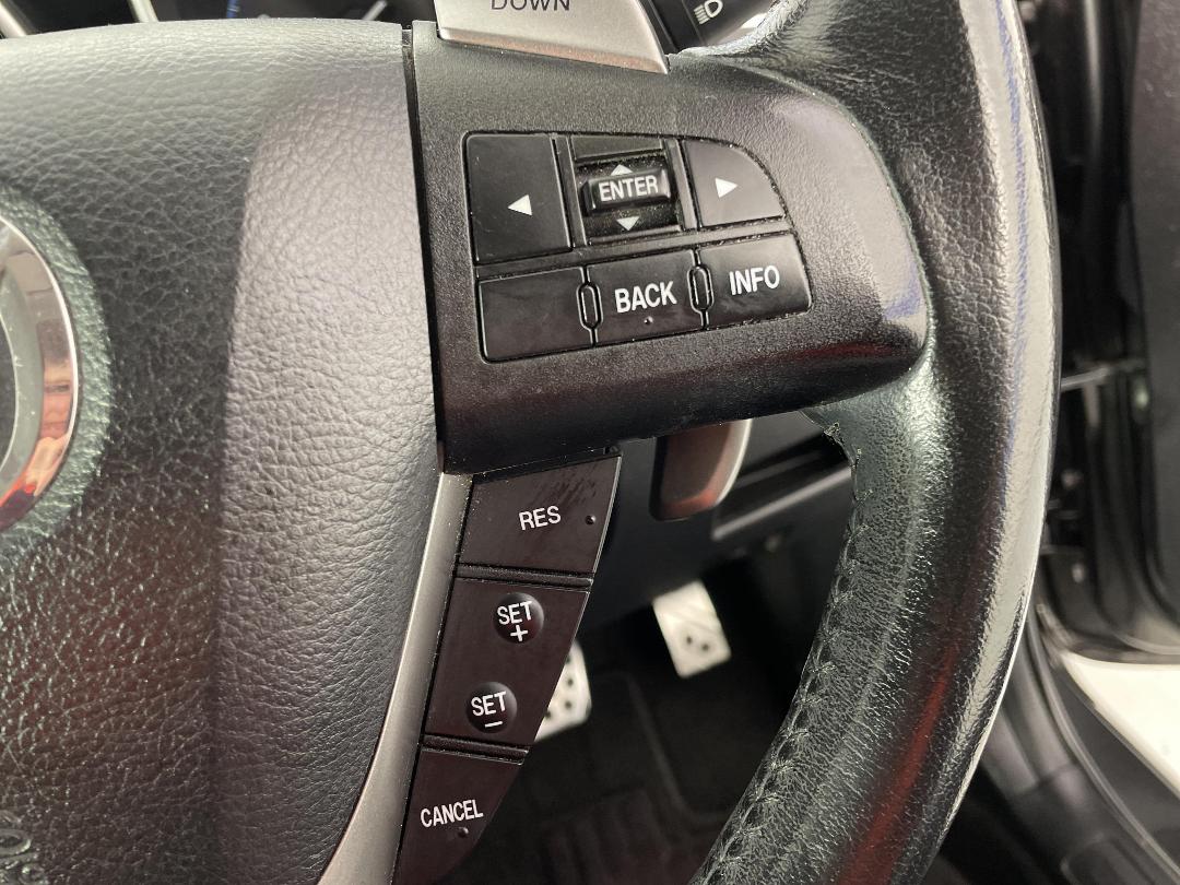 Photo '24' of Mazda Axela Photo '24' of Mazda Axela