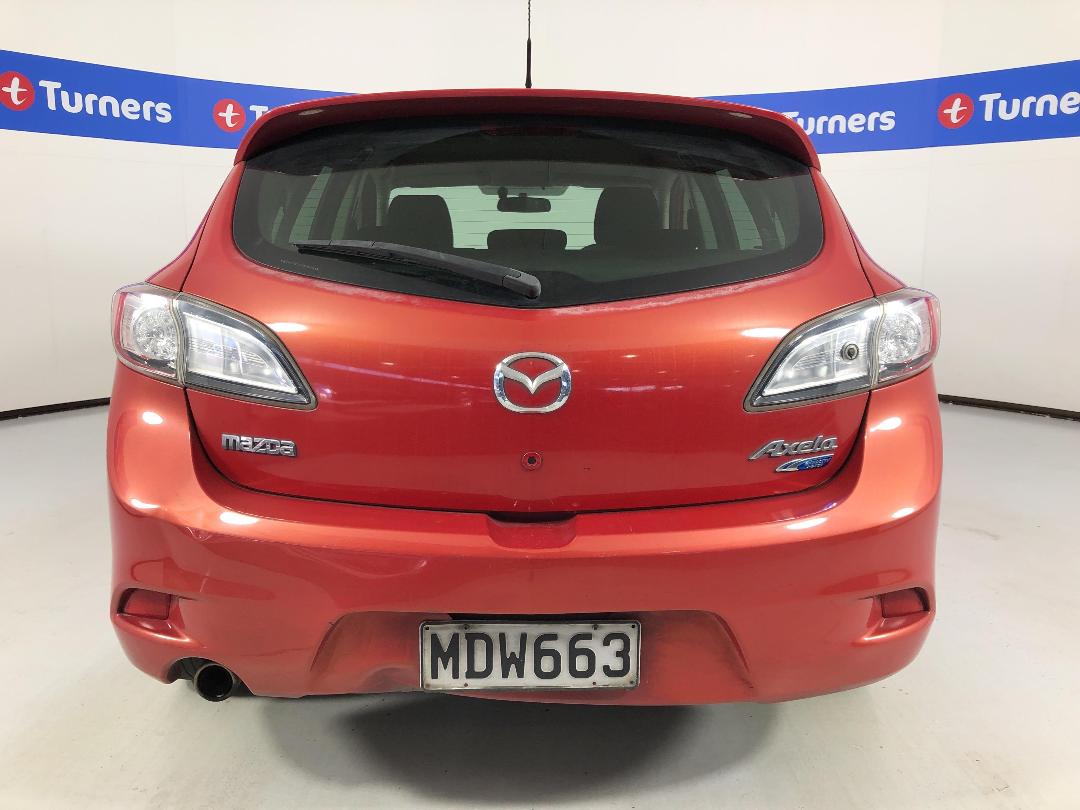 Photo '6' of Mazda Axela