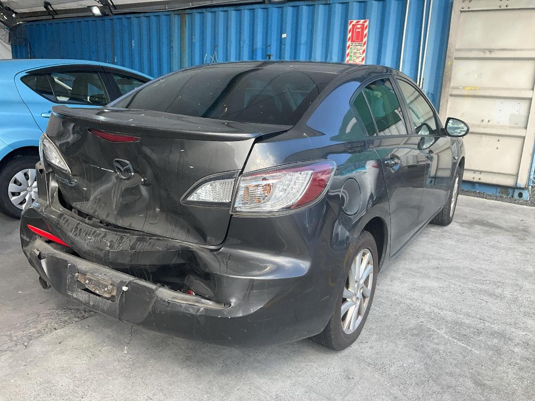 Photo '7' of Mazda Axela