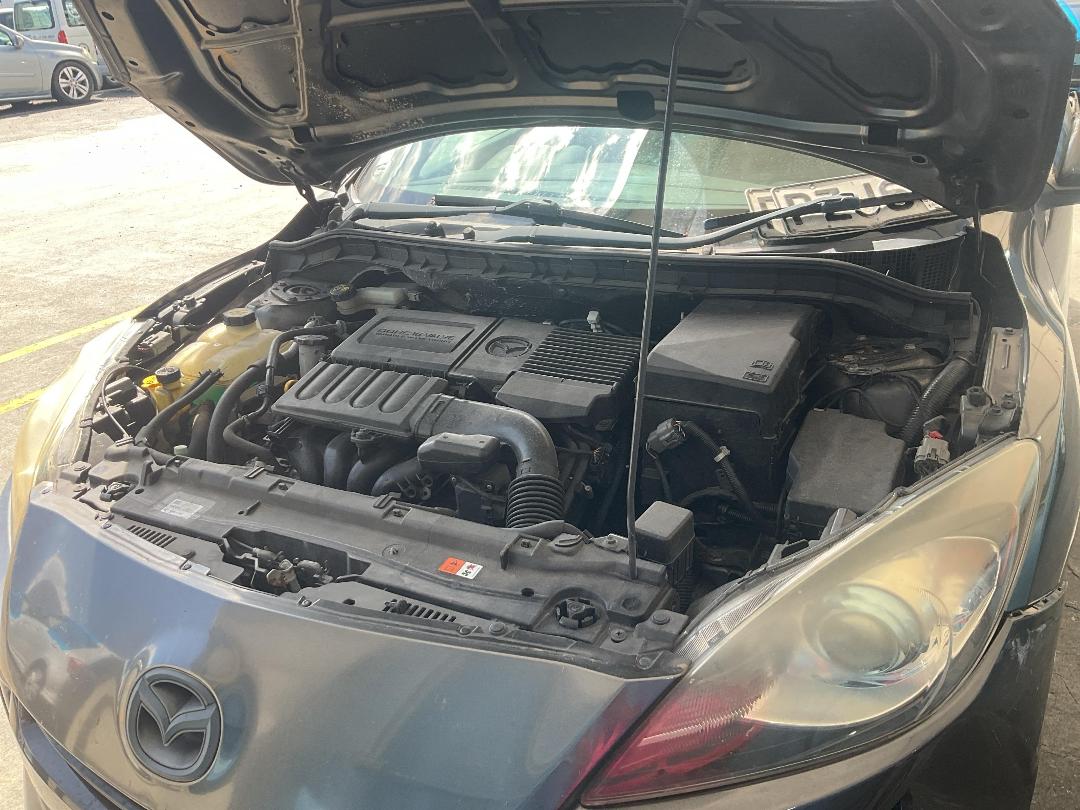 Photo '17' of Mazda Axela