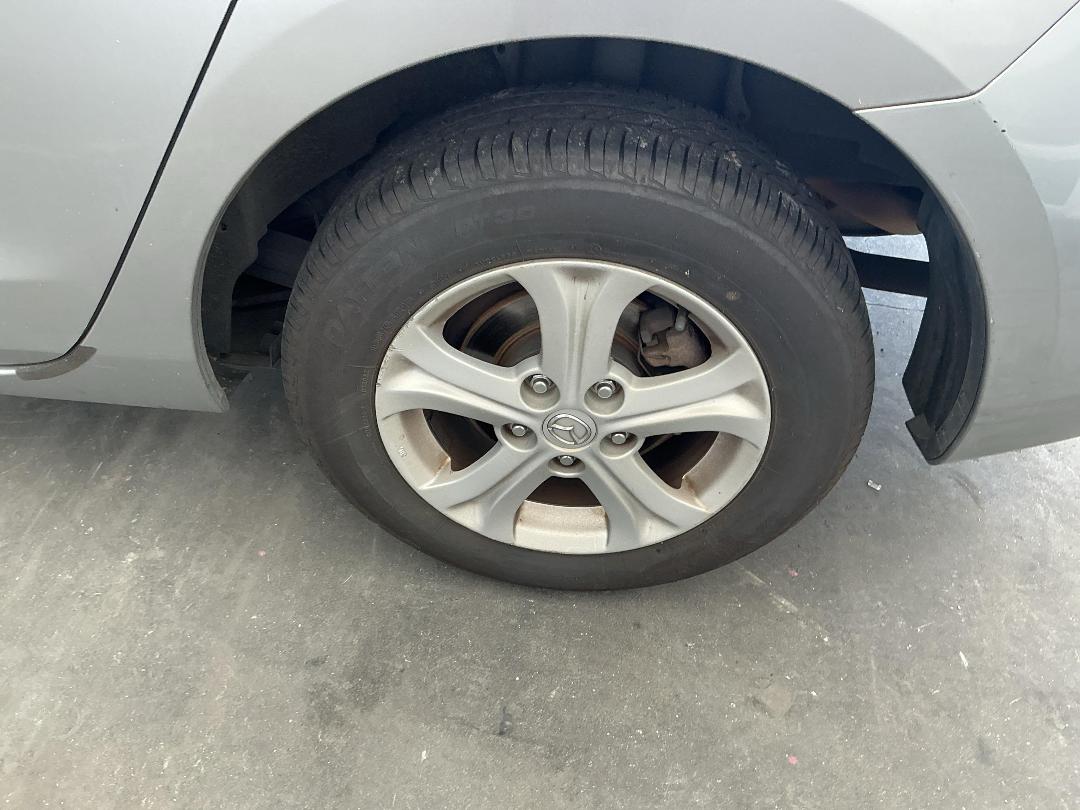 Photo '6' of Mazda Axela