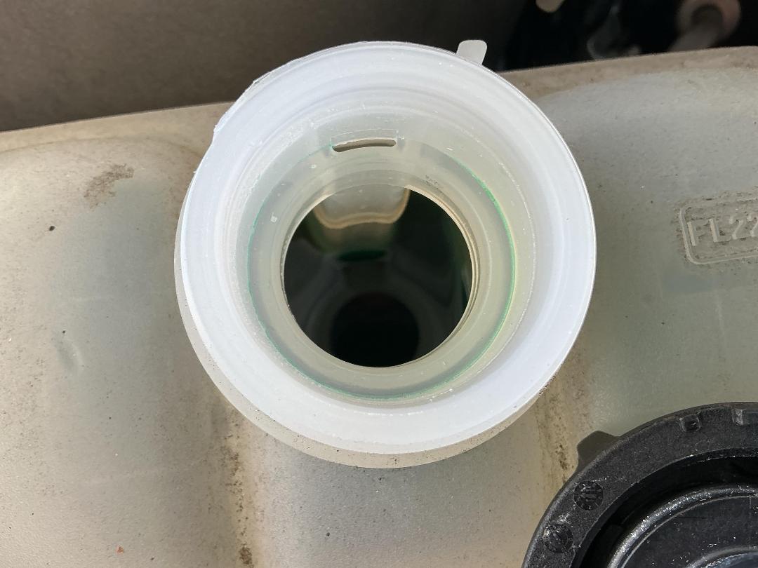 Photo '21' of Mazda Axela