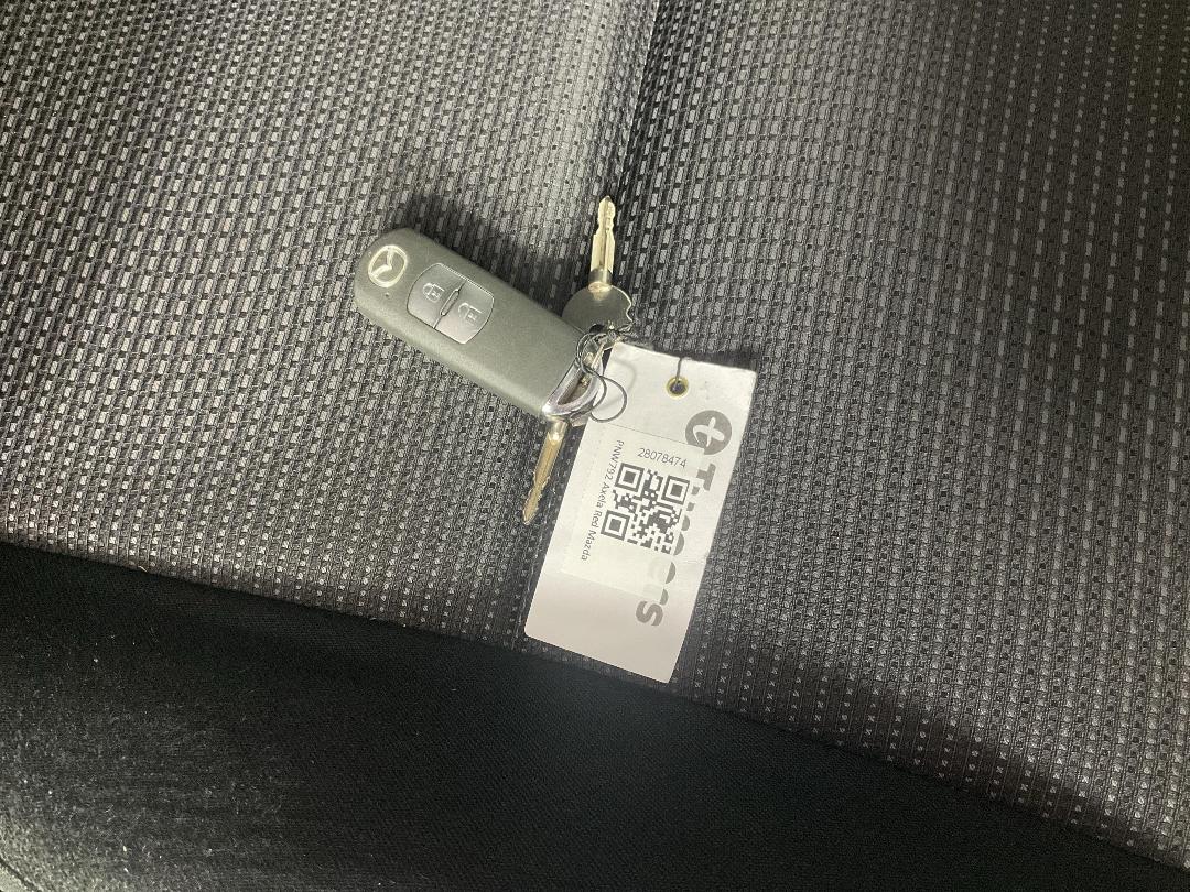 Photo '22' of Mazda Axela Photo '22' of Mazda Axela