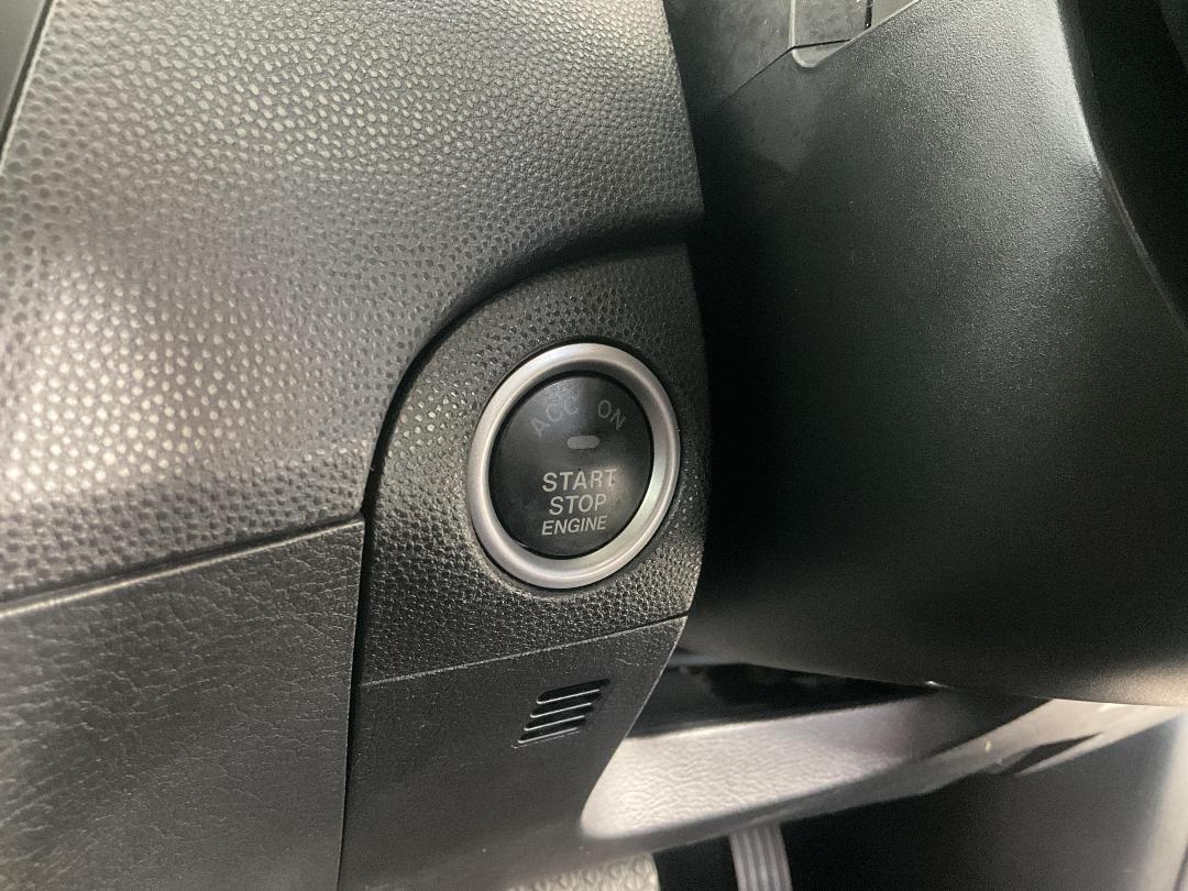 Photo '27' of Mazda Axela Photo '27' of Mazda Axela