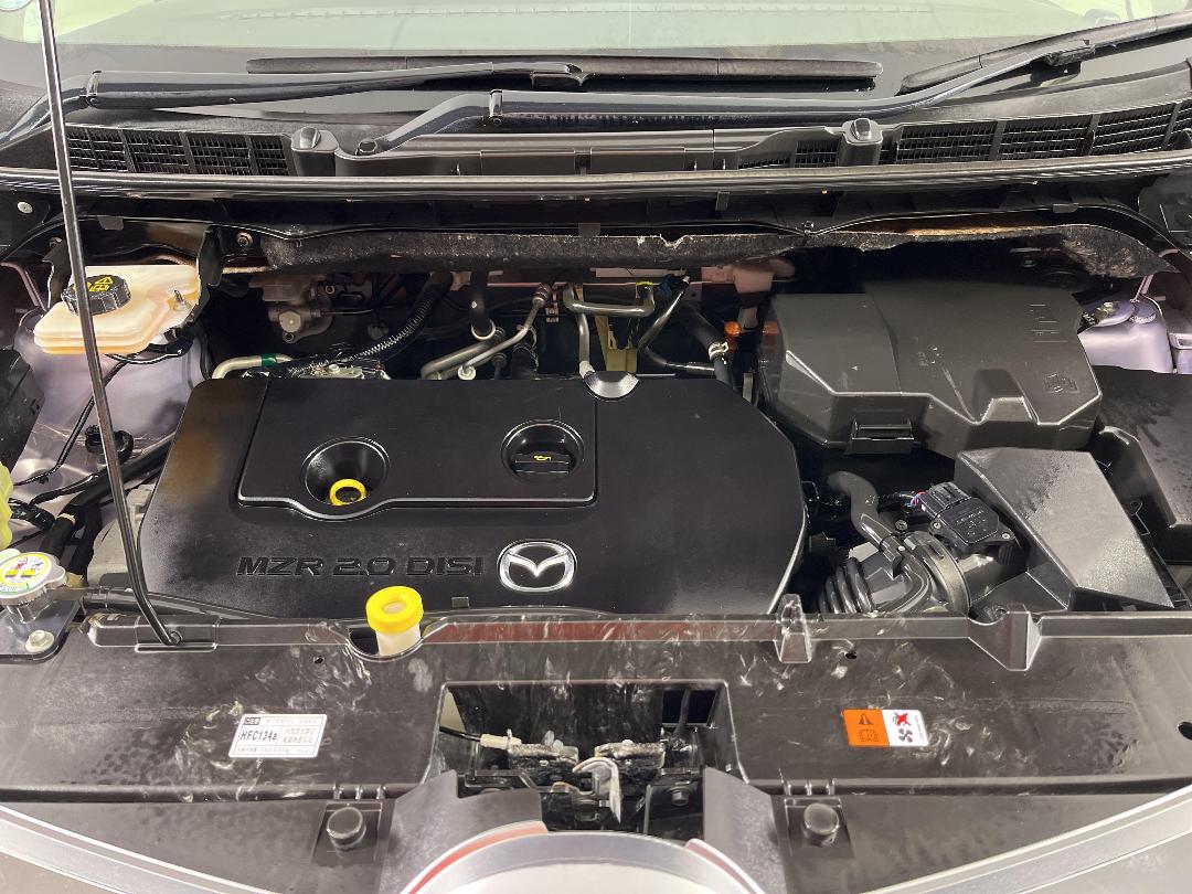 Photo '13' of Mazda Biante Photo '13' of Mazda Biante