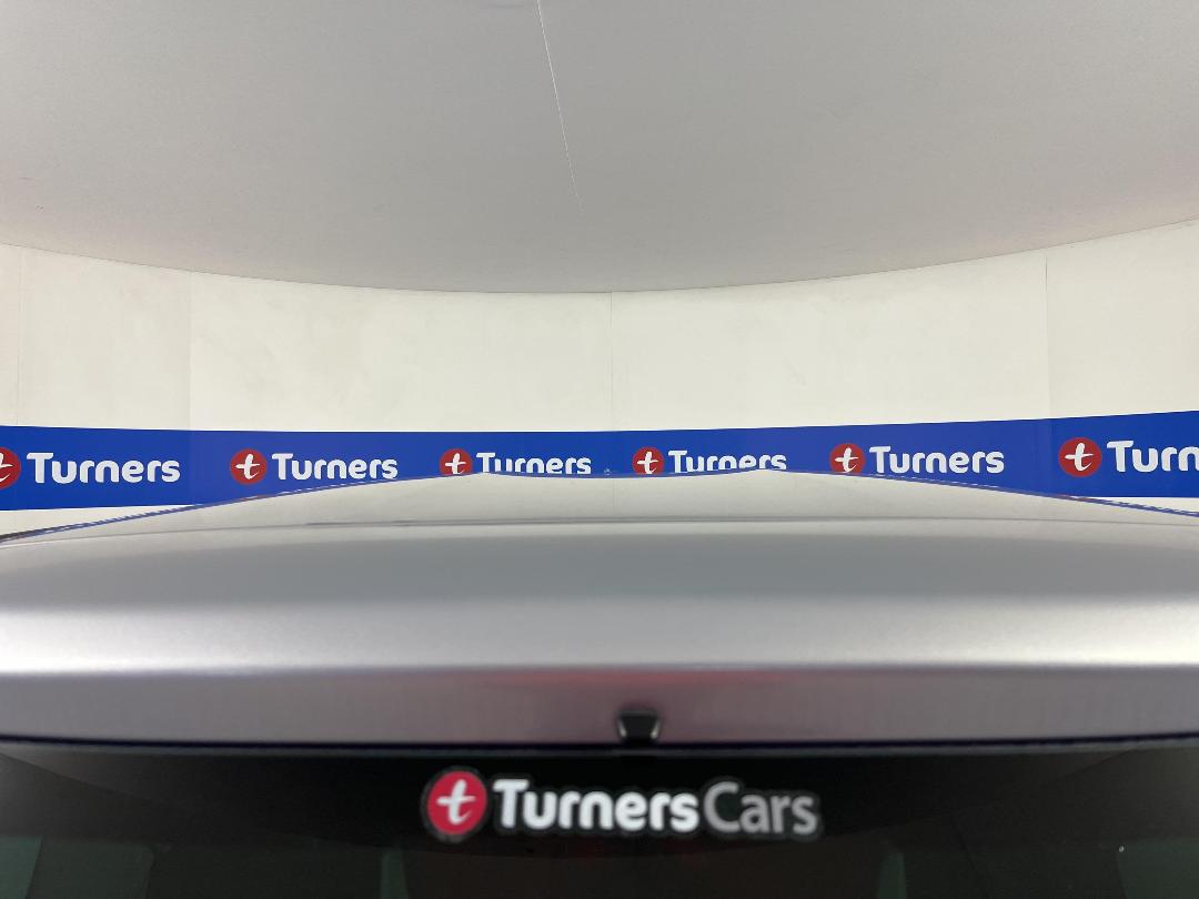 Photo '26' of Mazda Biante Photo '26' of Mazda Biante