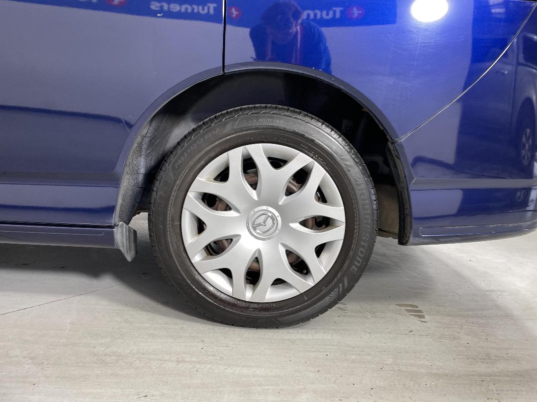 Photo '11' of Mazda Biante