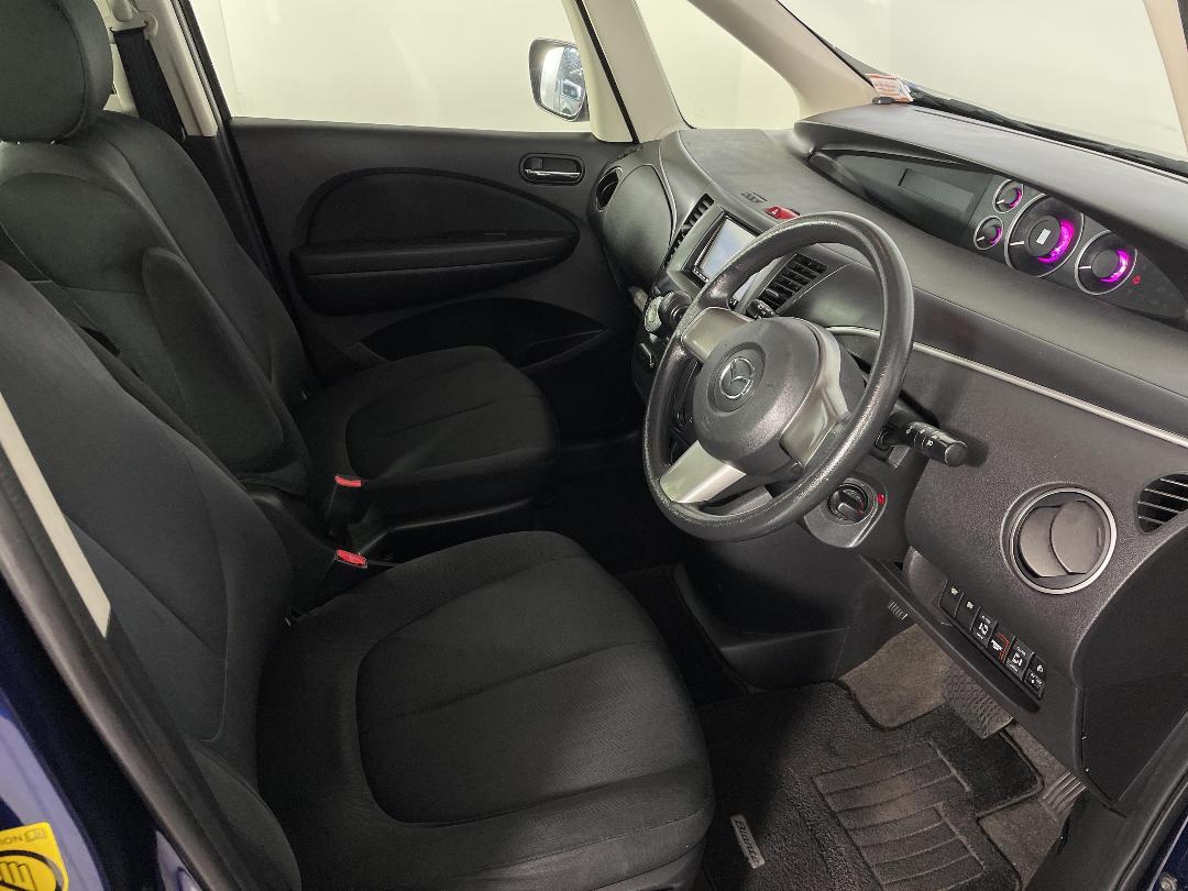 Photo '16' of Mazda Biante