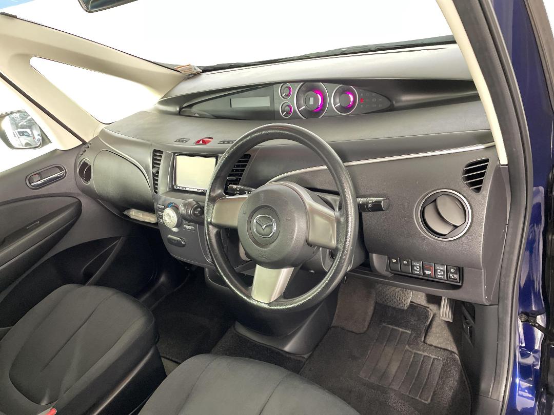 Photo '17' of Mazda Biante