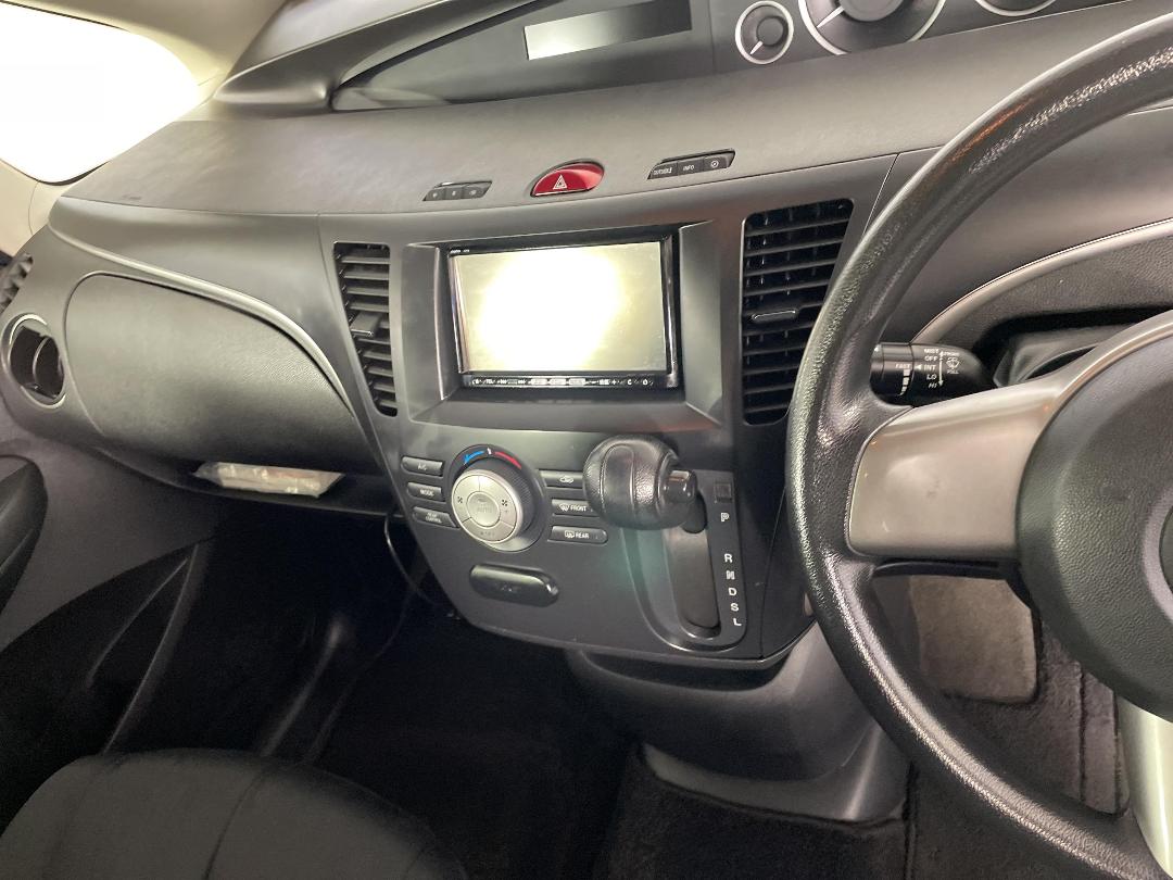 Photo '18' of Mazda Biante