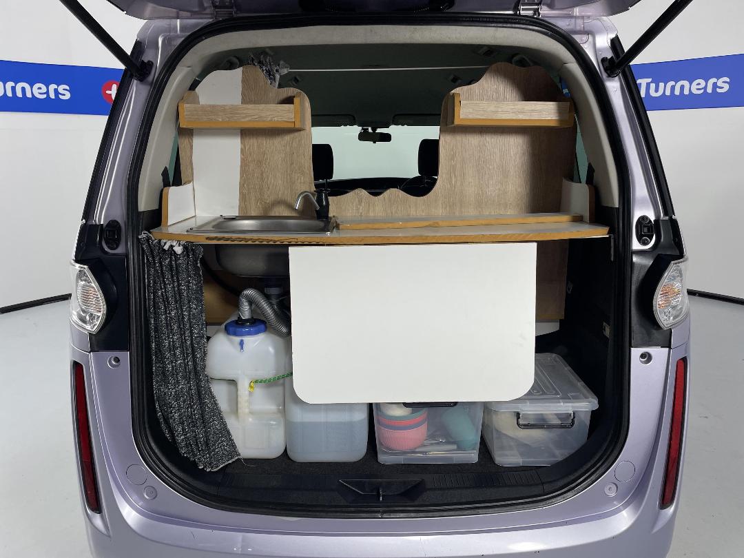 Photo '14' of Mazda Biante Photo '14' of Mazda Biante