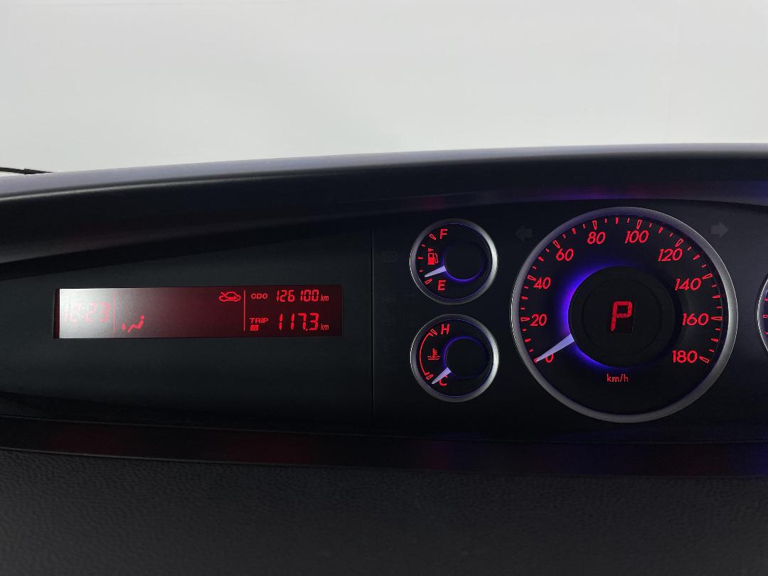 Photo '20' of Mazda Biante Photo '20' of Mazda Biante