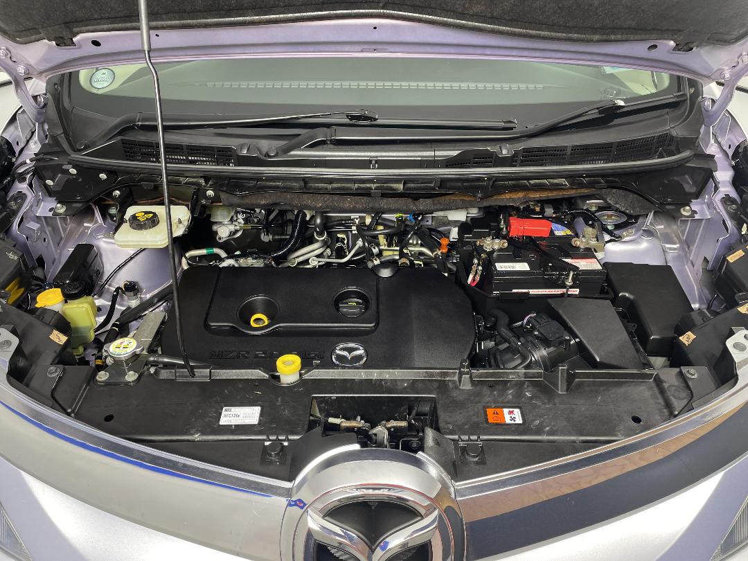 Photo '13' of Mazda Biante Photo '13' of Mazda Biante