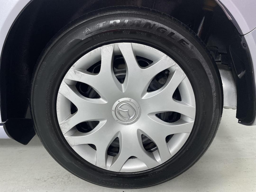 Photo '11' of Mazda Biante