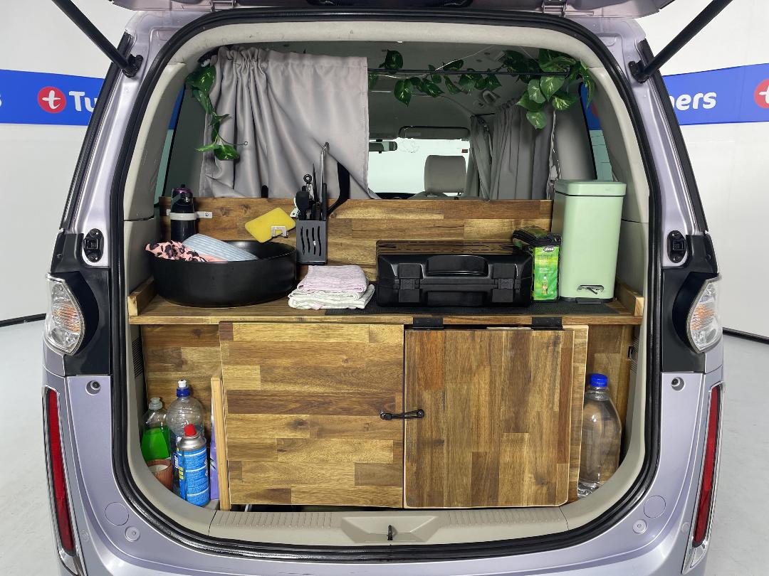 Photo '14' of Mazda Biante